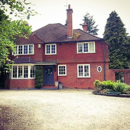 Rosemead Guest House Claygate Zewnętrze zdjęcie
