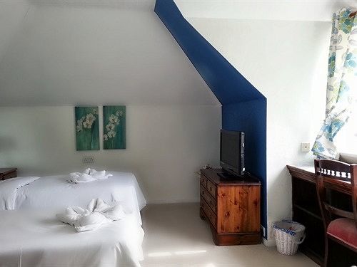 Rosemead Guest House Claygate Zewnętrze zdjęcie